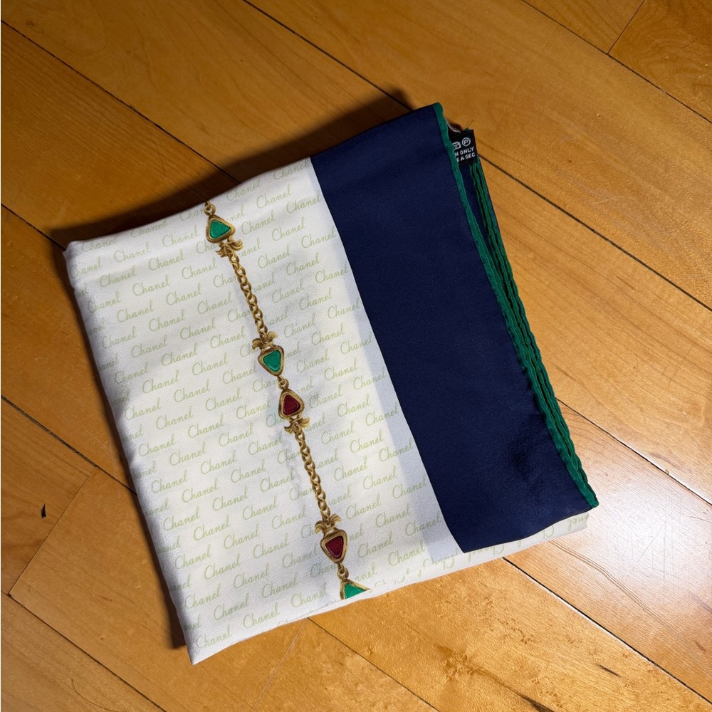 CHANEL Silk Scarf in Navy and Green